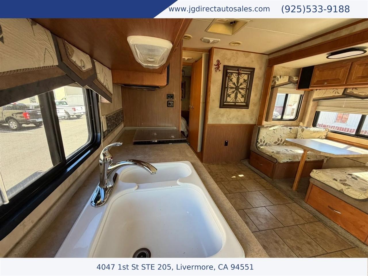 Ford Stripped Chassis Motorhome  2008