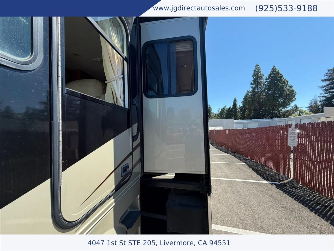 Tiffin Motorhomes Allegro  2009