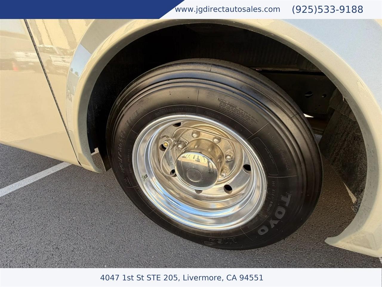 Tiffin Motorhomes Allegro  2009