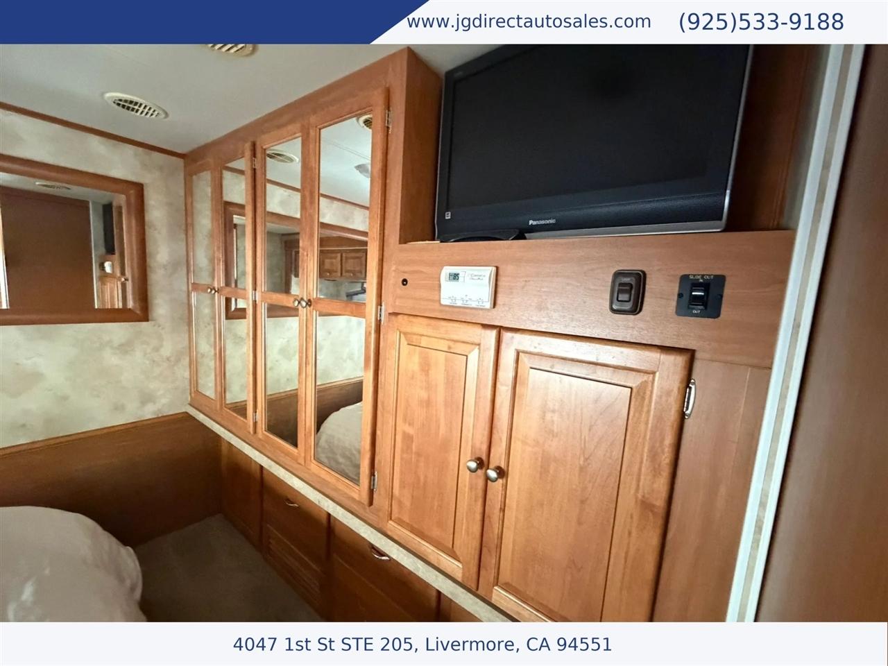 Tiffin Motorhomes Allegro  2009