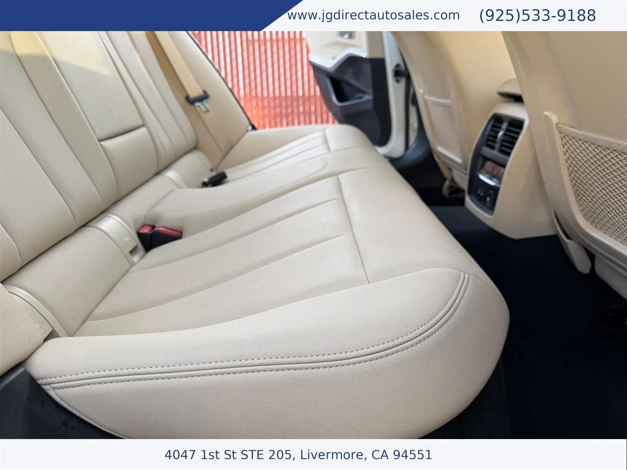 BMW 3-Series 330i 2019