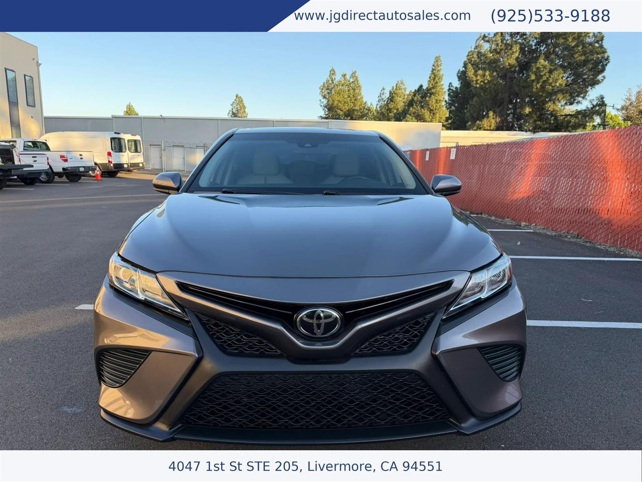 Toyota Camry SE 2018