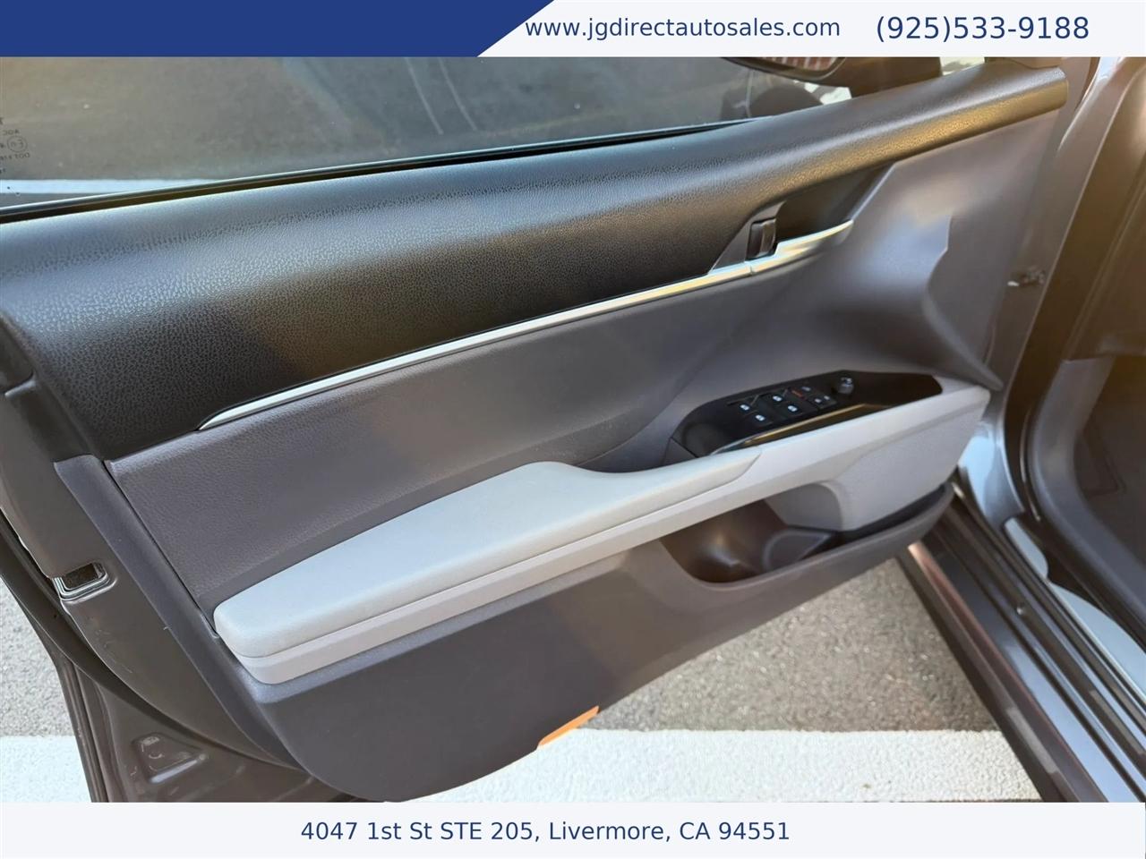 Toyota Camry SE 2018