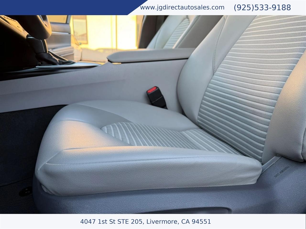 Toyota Camry SE 2018