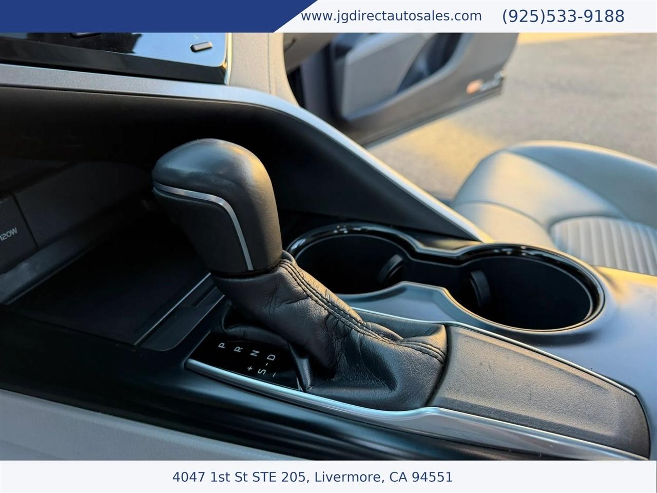 Toyota Camry SE 2018