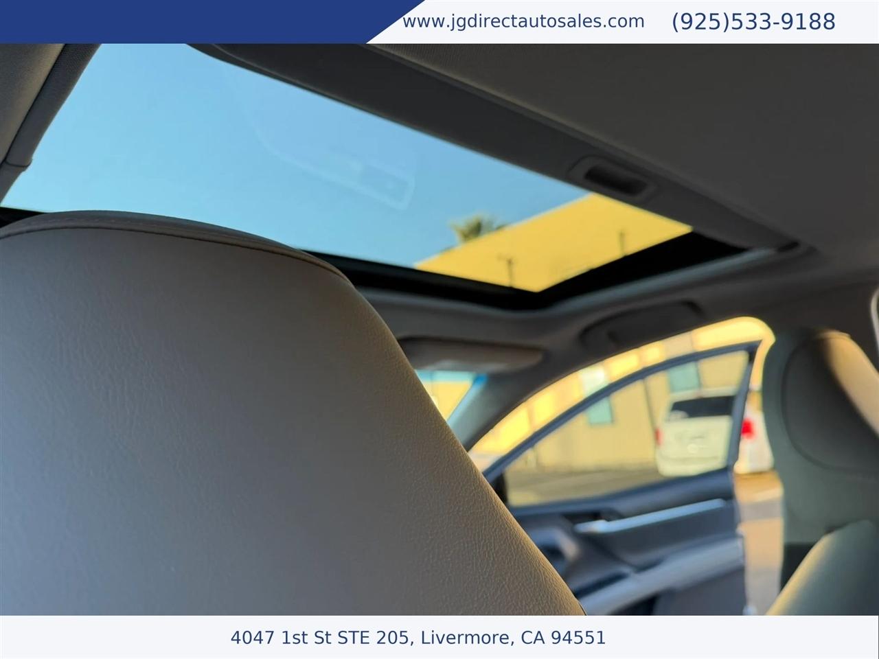 Toyota Camry SE 2018