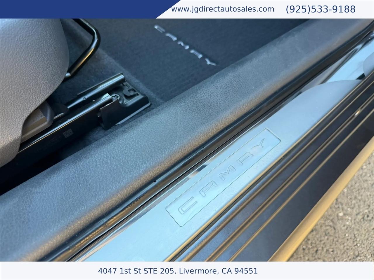 Toyota Camry SE 2018