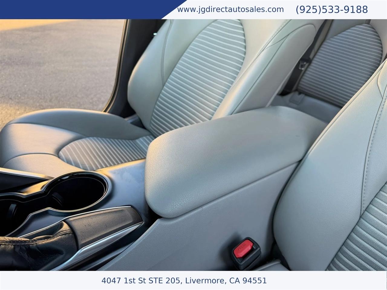 Toyota Camry SE 2018