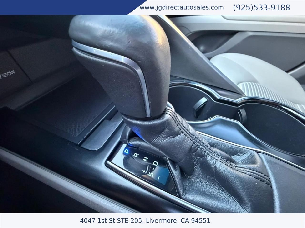 Toyota Camry SE 2018