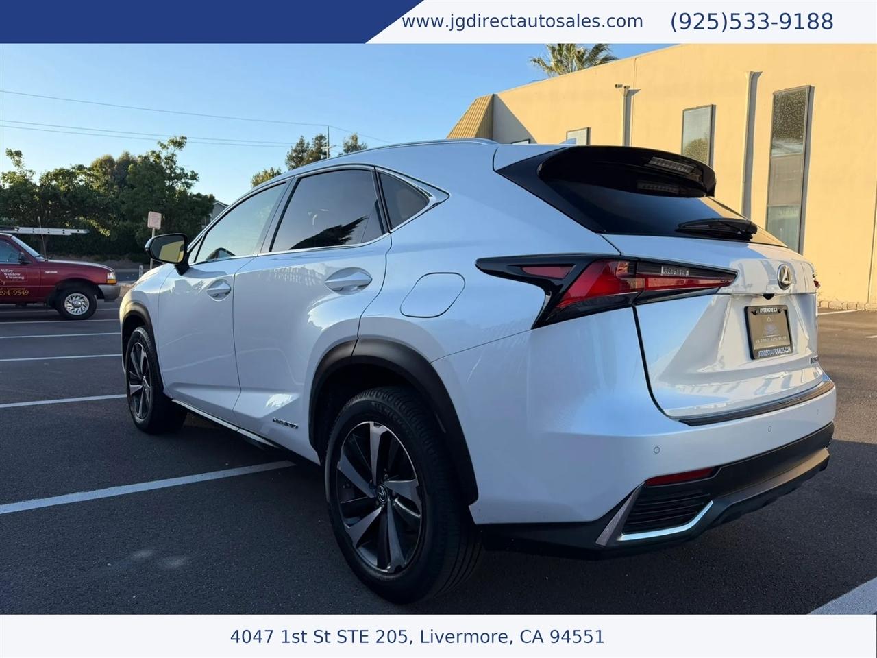 Lexus NX 300h Premium 2020