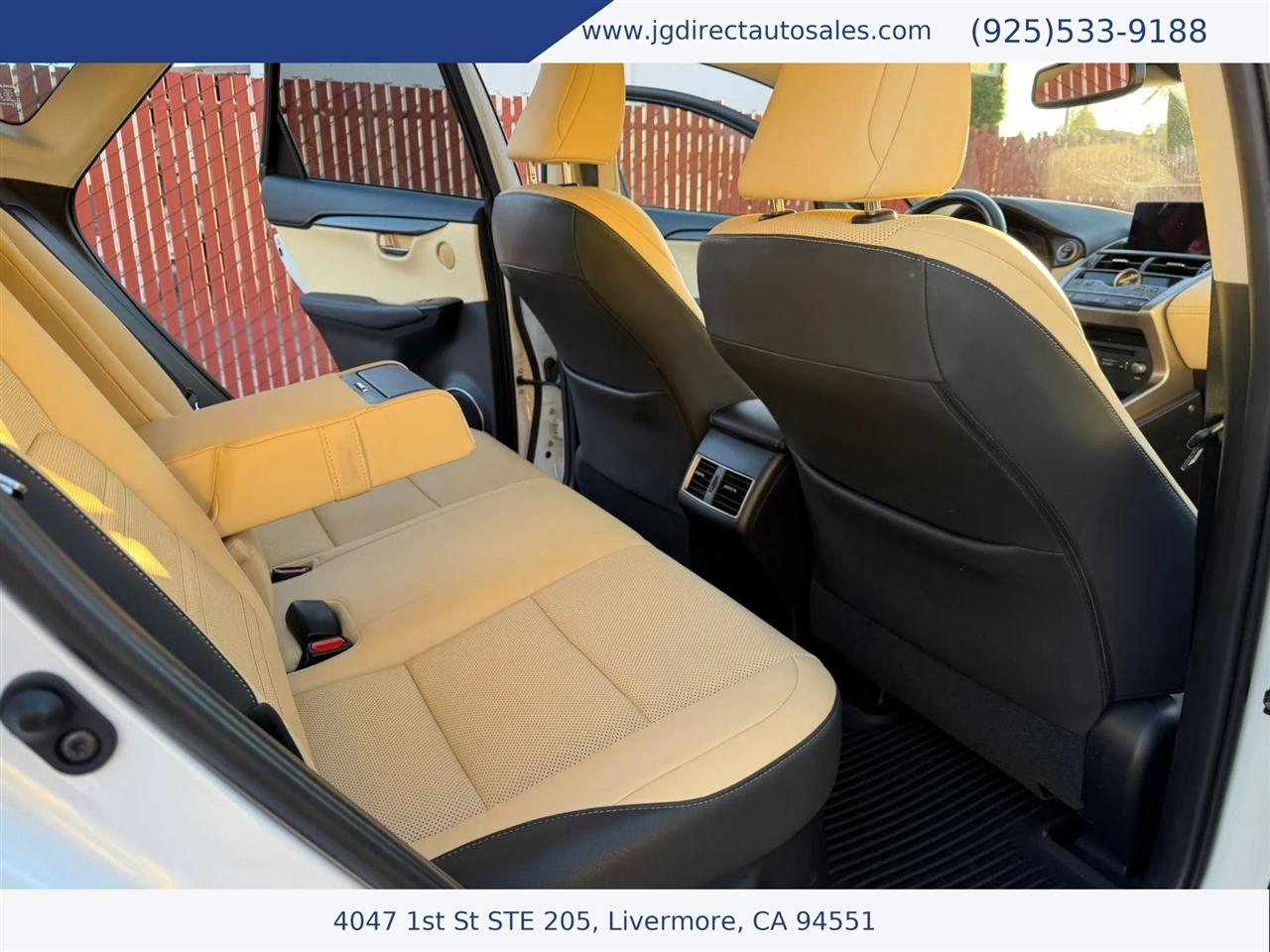 Lexus NX 300h Premium 2020