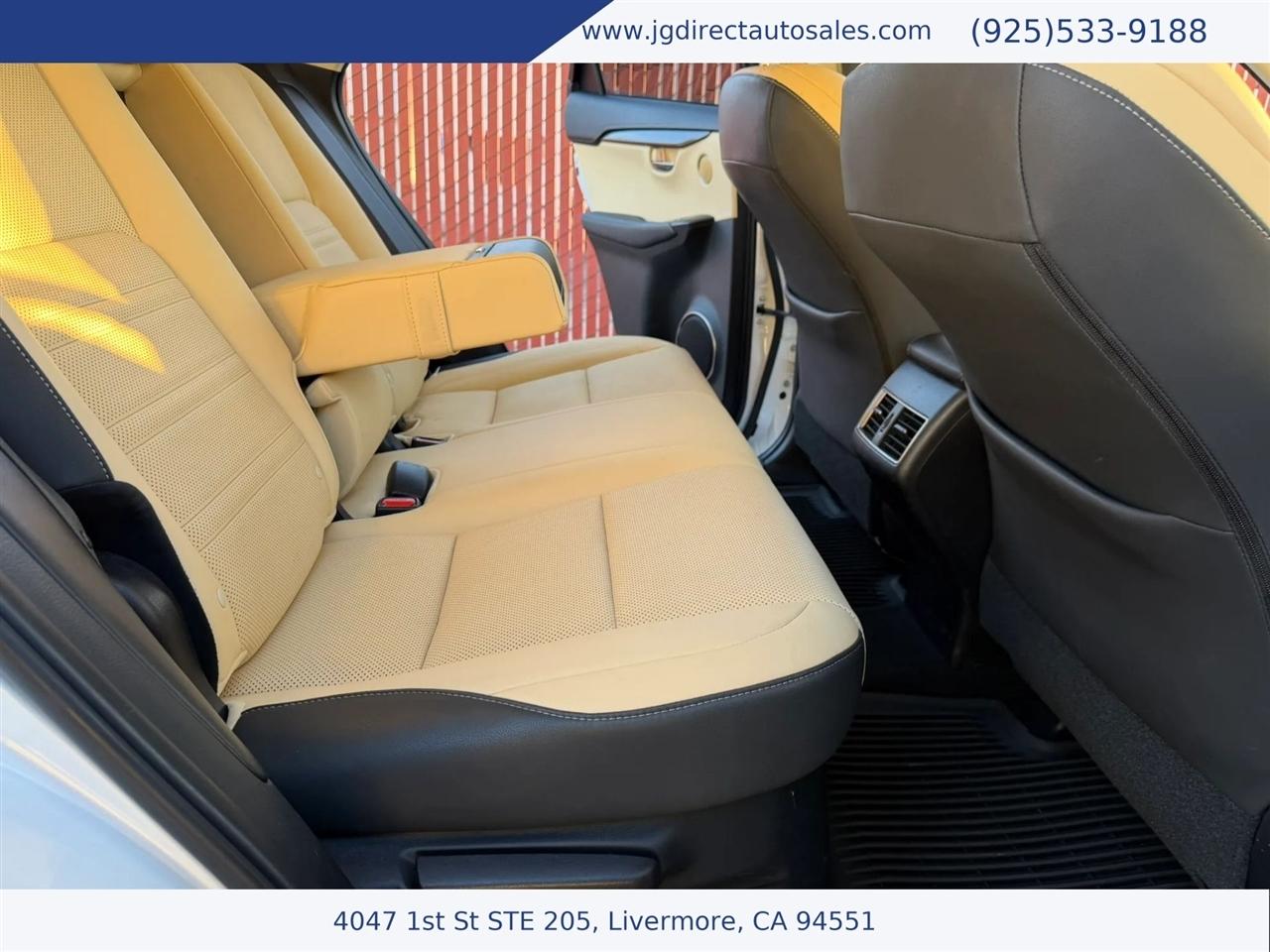 Lexus NX 300h Premium 2020