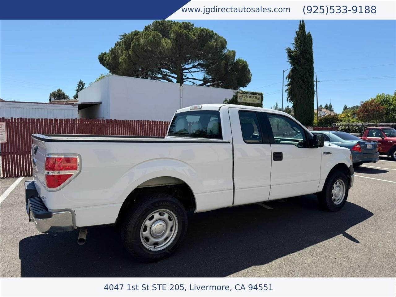 Ford F-150 XL SuperCab 6.5-ft. Bed 2WD 2014