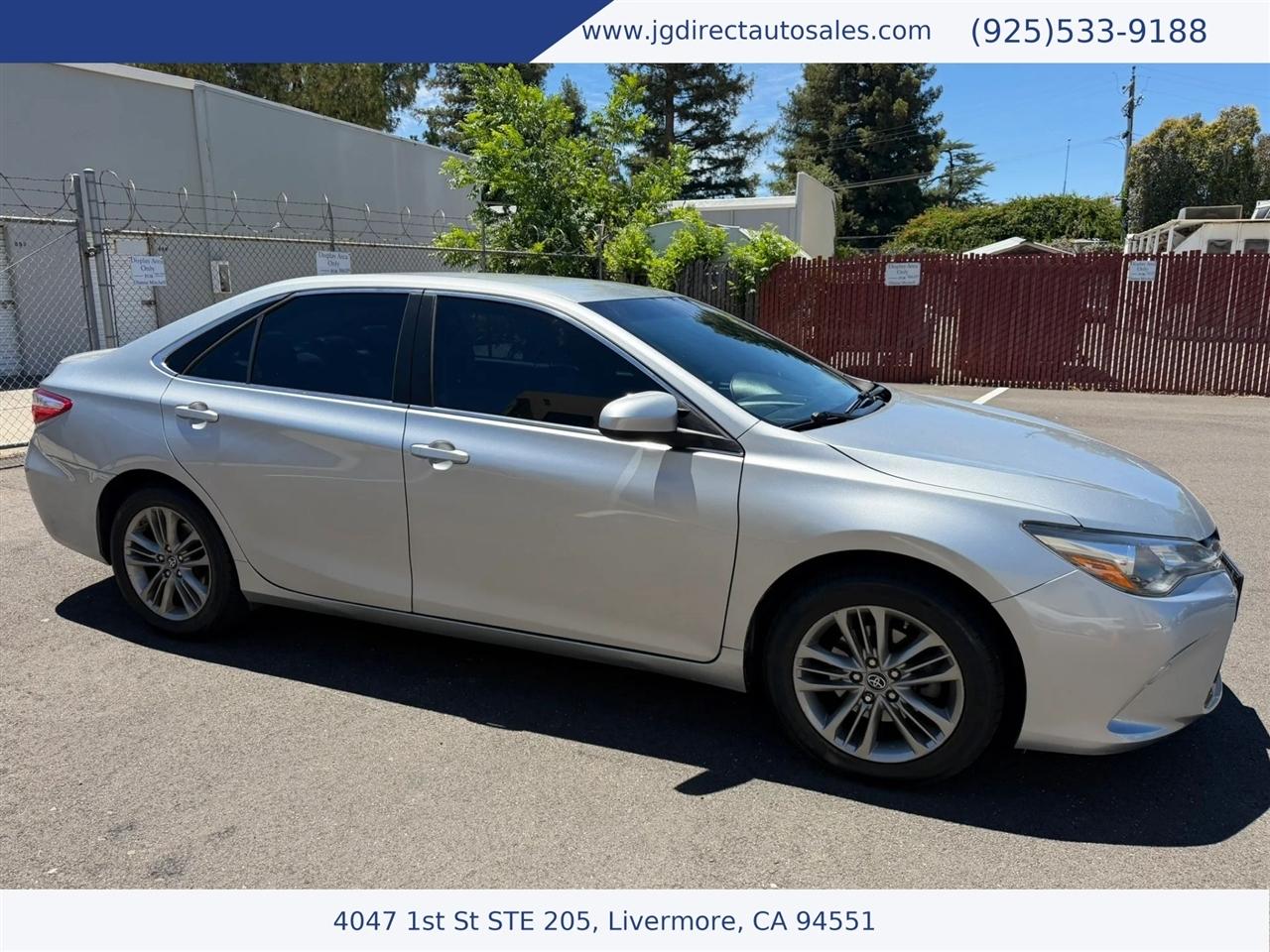 Toyota Camry SE 2017