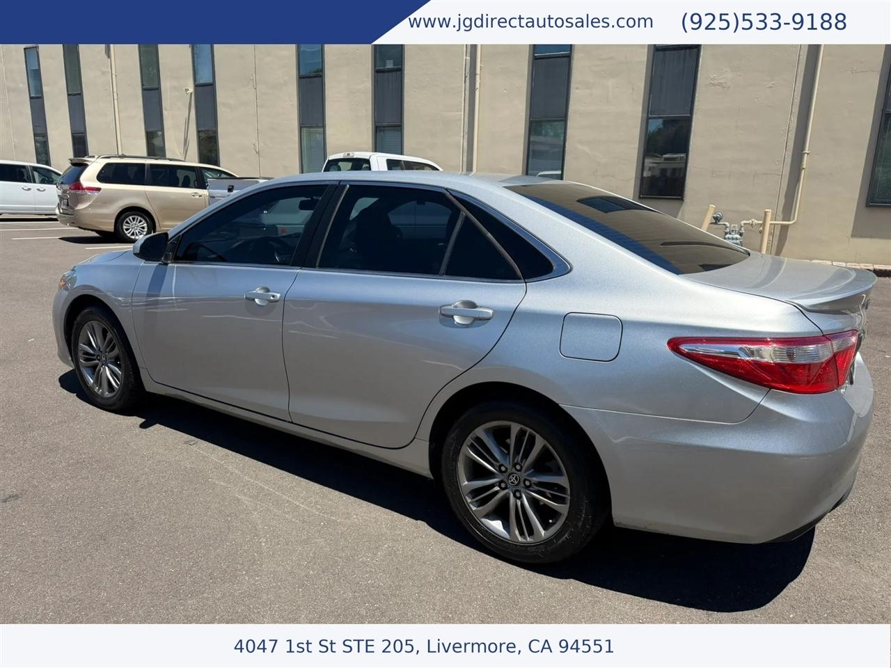 Toyota Camry SE 2017