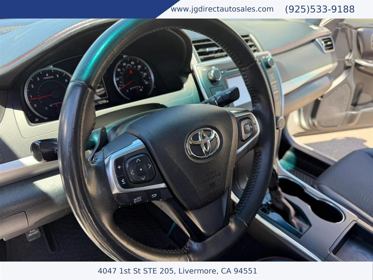 Toyota Camry SE 2017