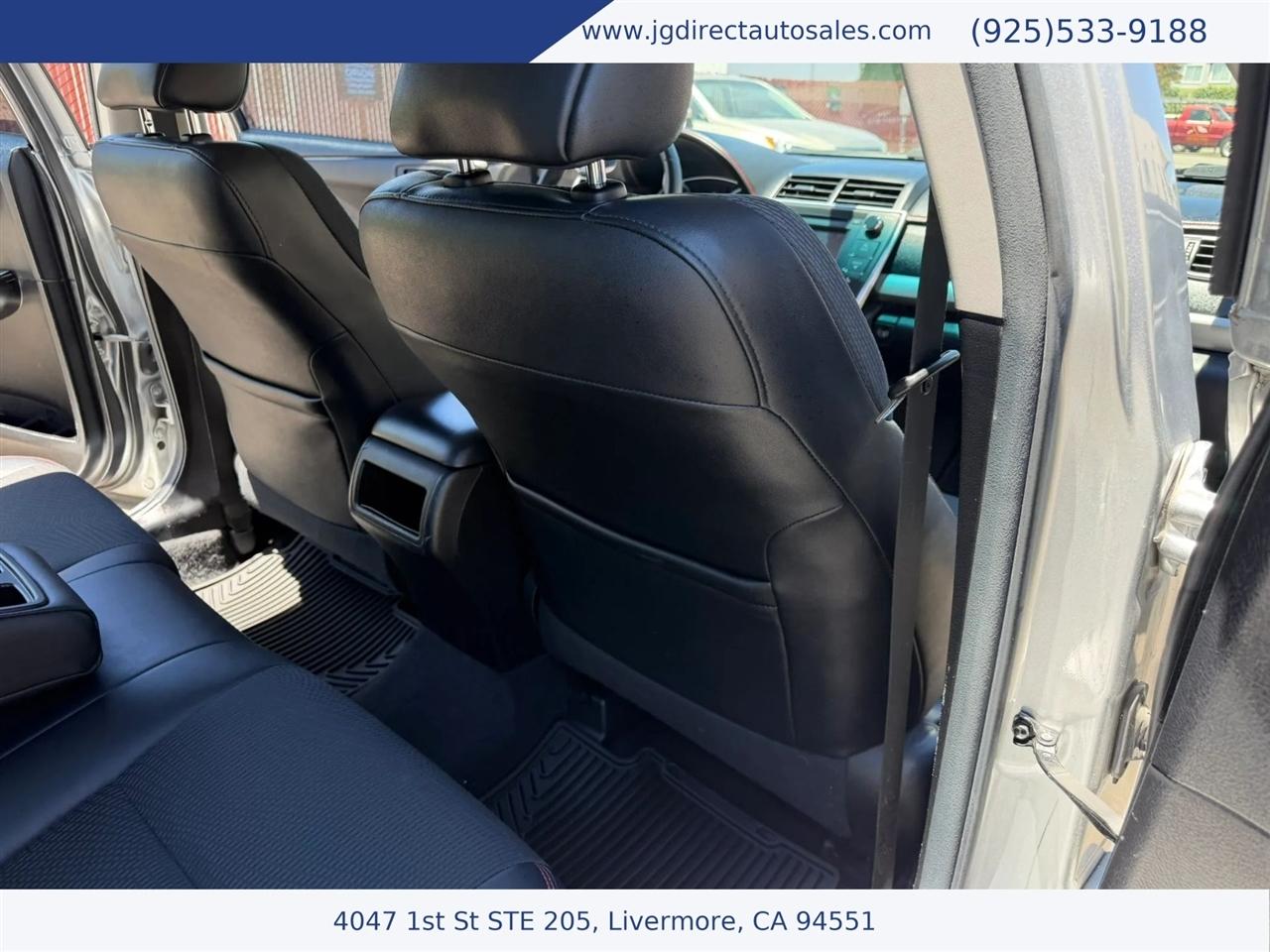 Toyota Camry SE 2017
