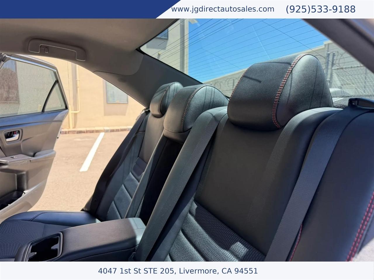 Toyota Camry SE 2017