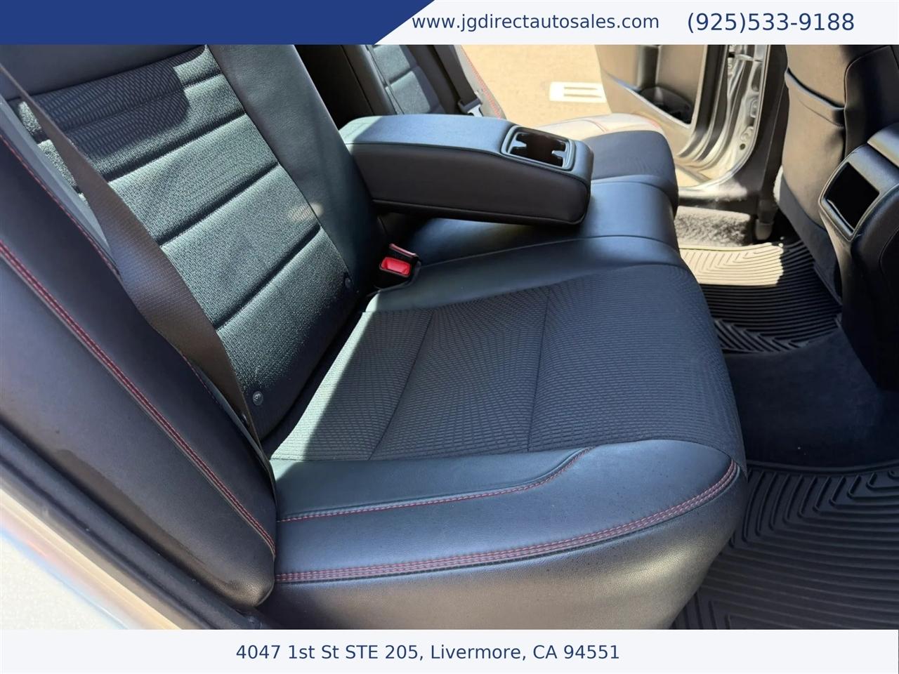 Toyota Camry SE 2017