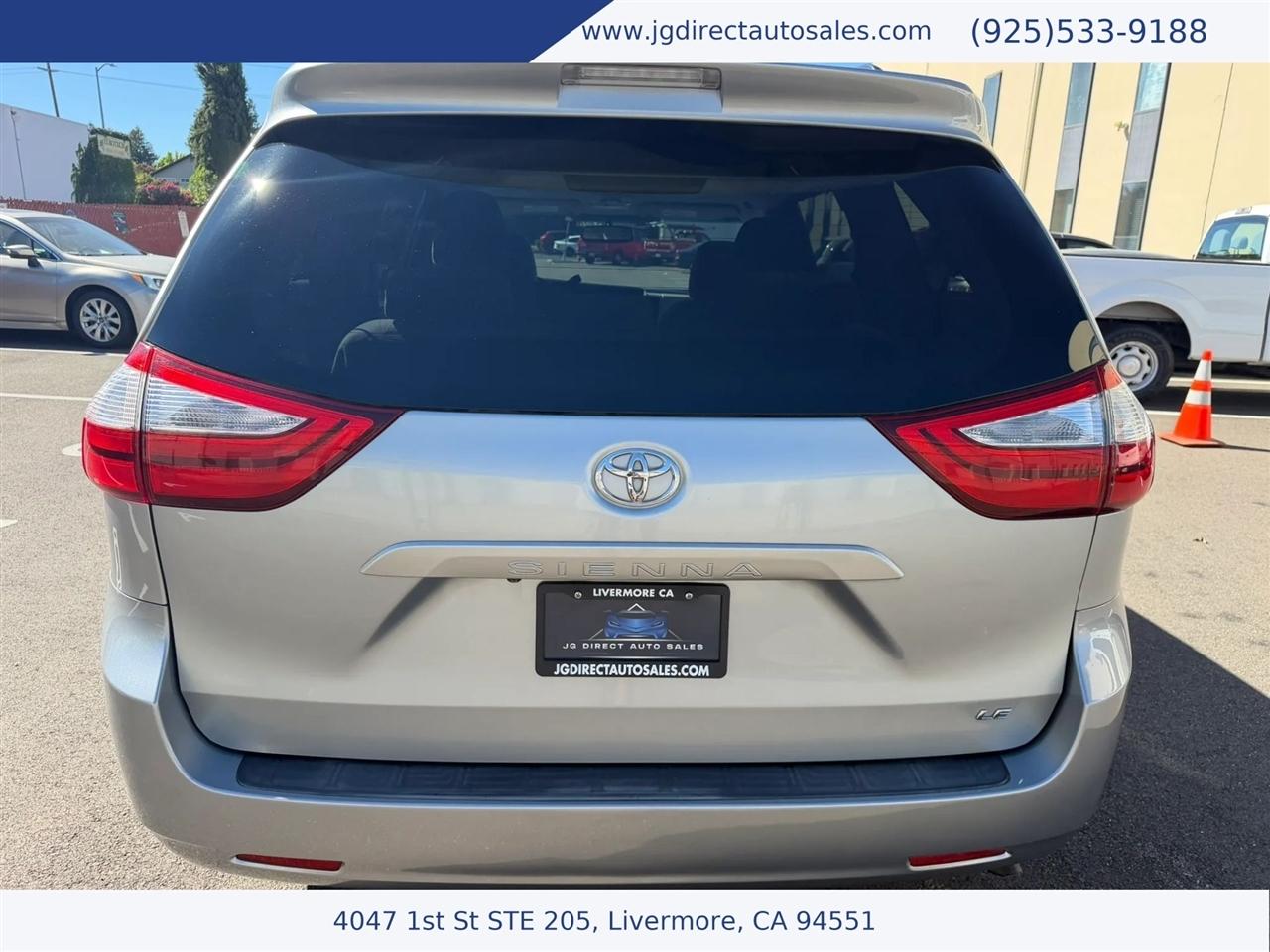 Toyota Sienna LE FWD 8-Passenger V6 2016