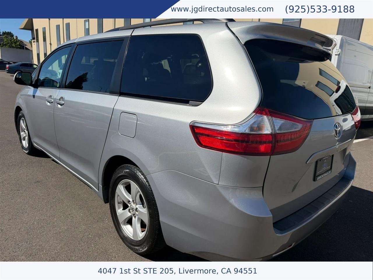 Toyota Sienna LE FWD 8-Passenger V6 2016
