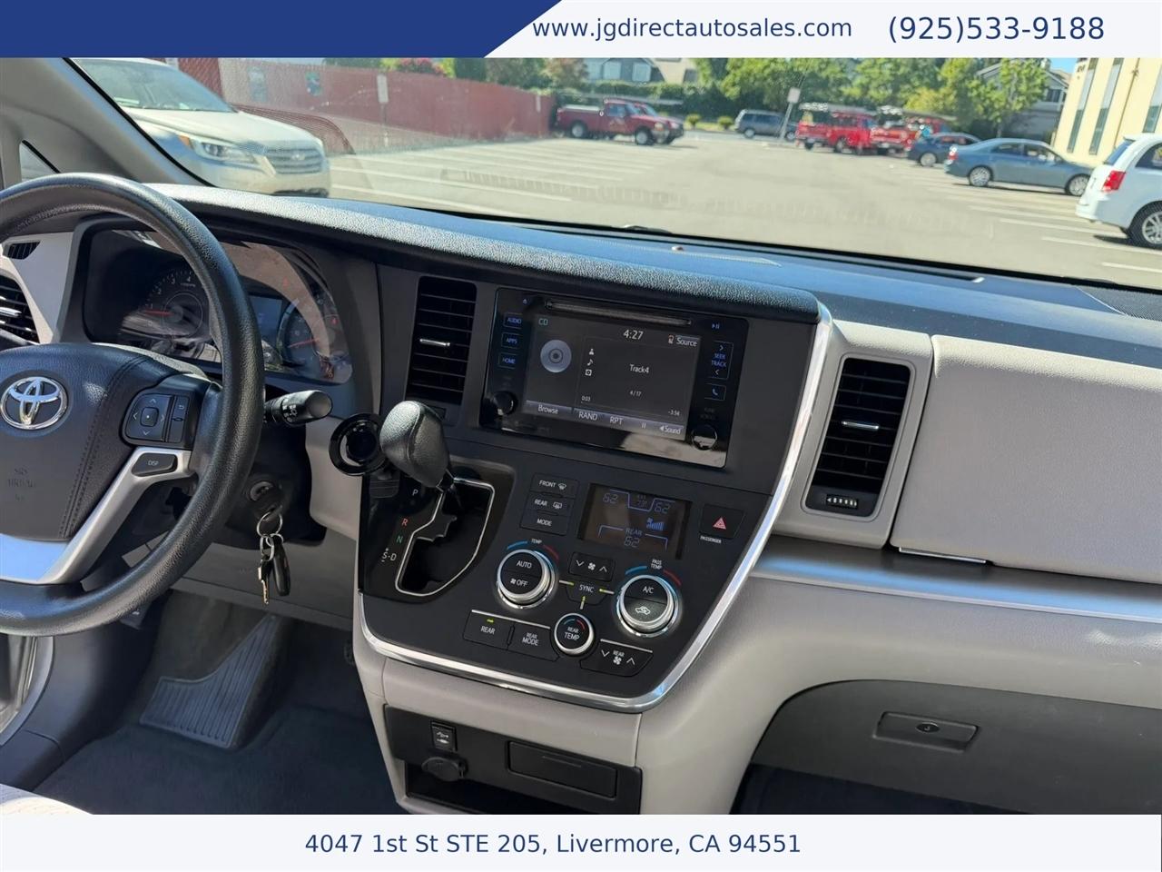Toyota Sienna LE FWD 8-Passenger V6 2016