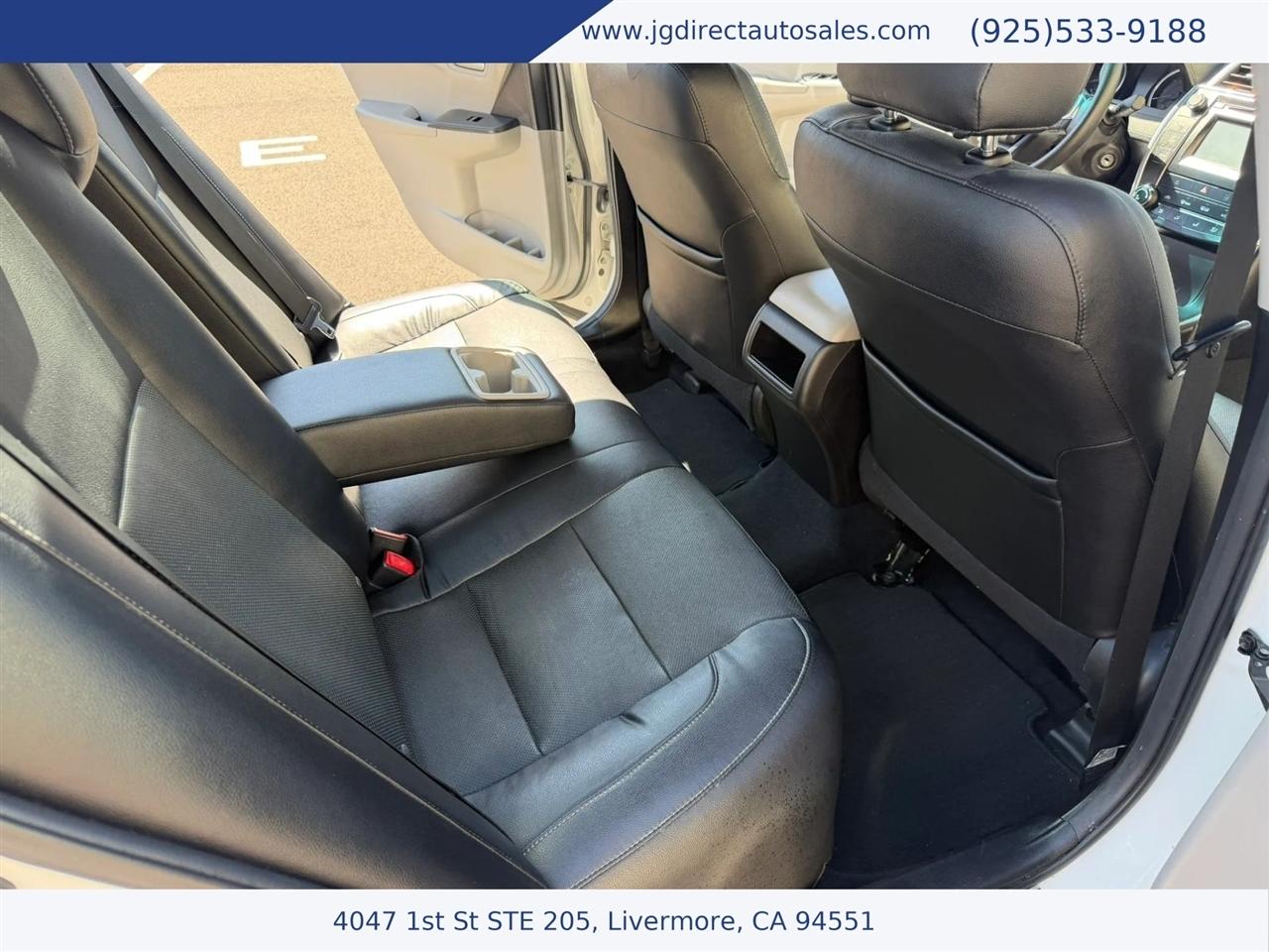 Toyota Camry SE 2016