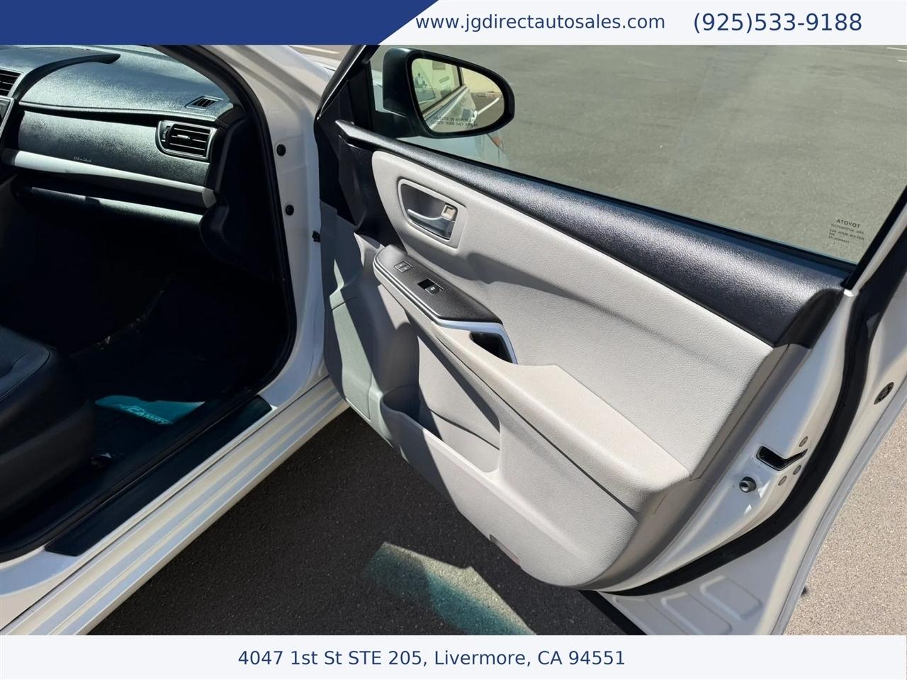 Toyota Camry SE 2016