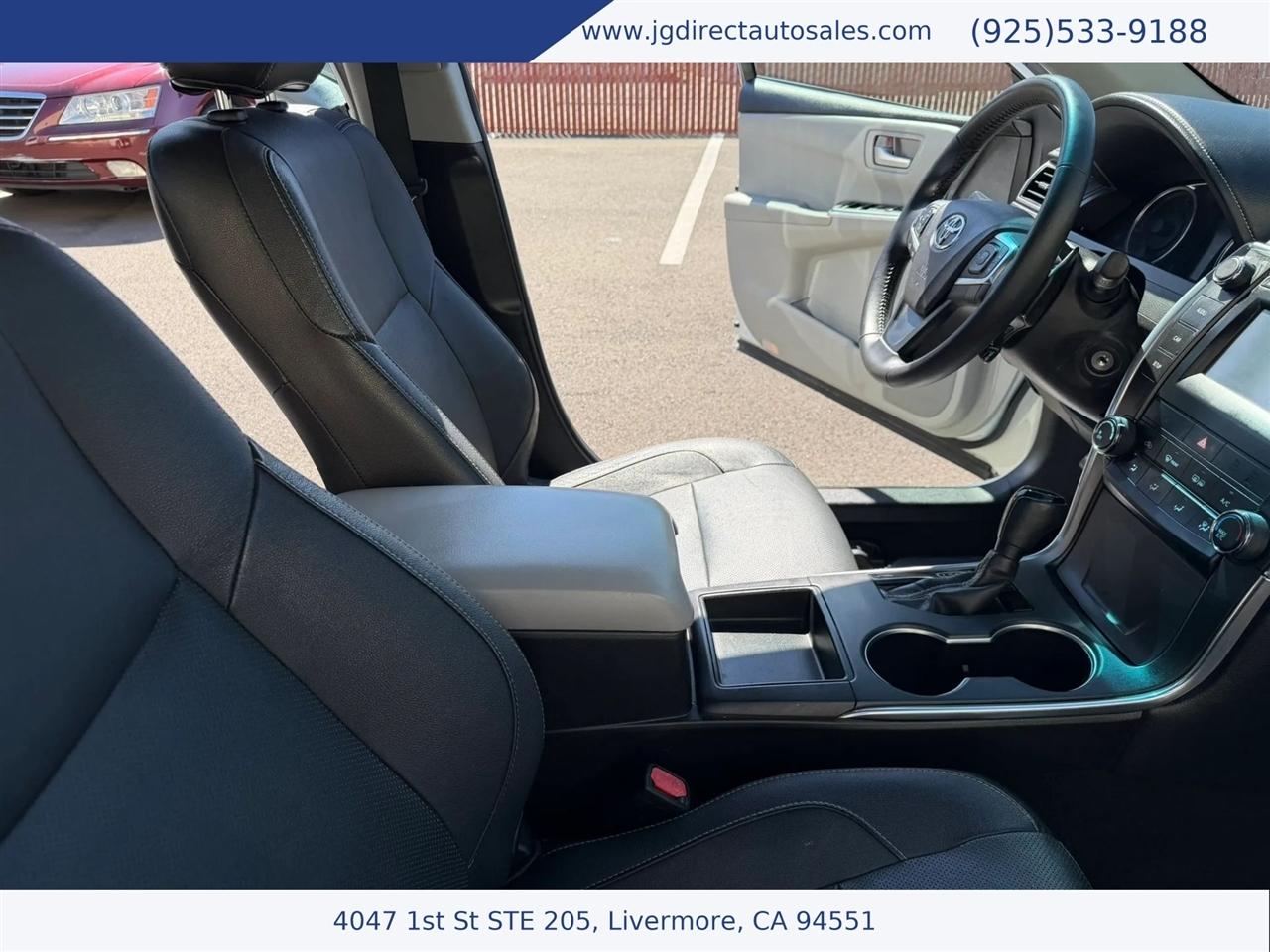 Toyota Camry SE 2016