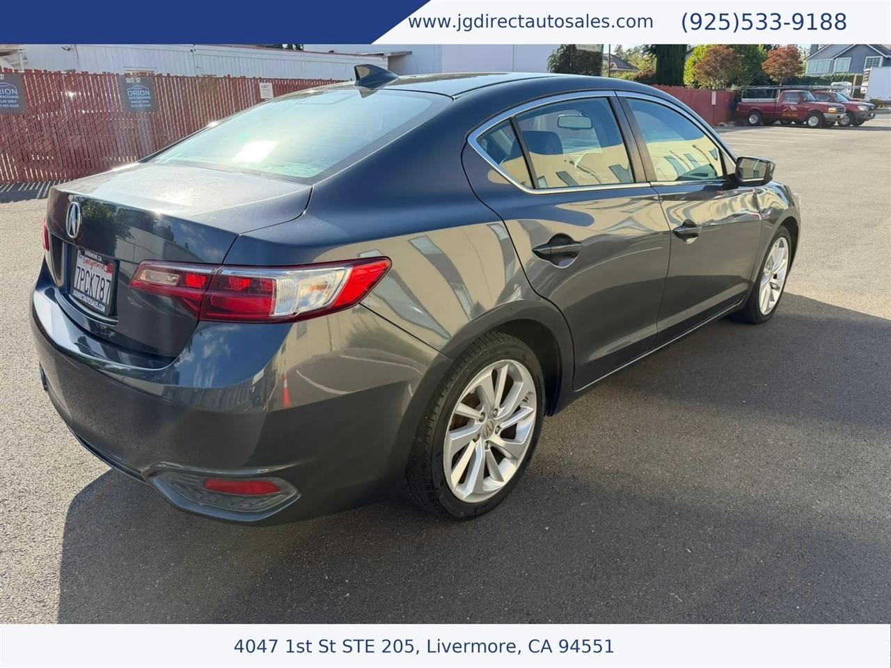 Acura ILX 8-Spd AT w/ Premium Package 2016