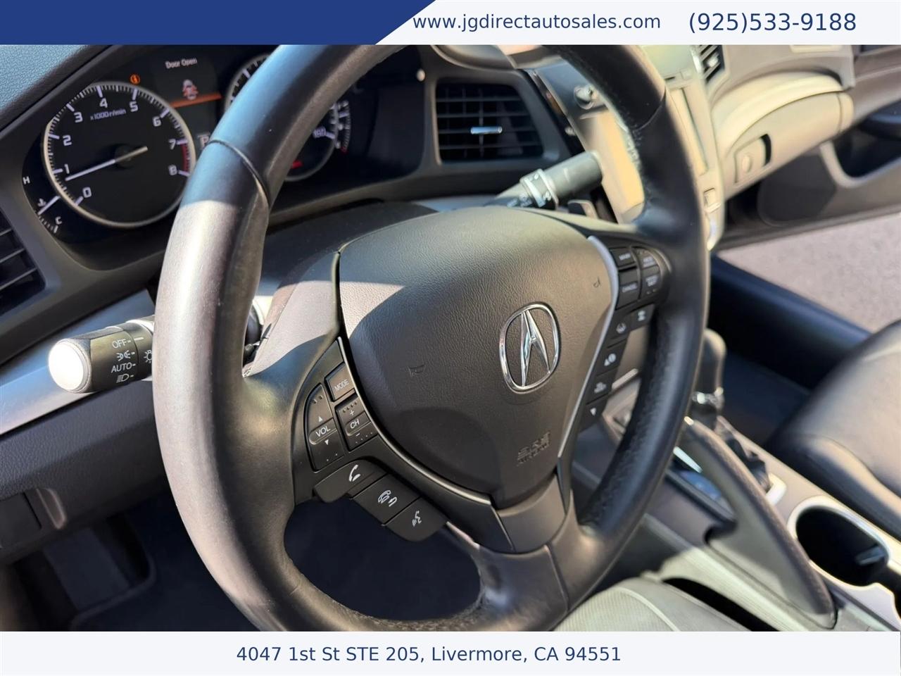 Acura ILX 8-Spd AT w/ Premium Package 2016