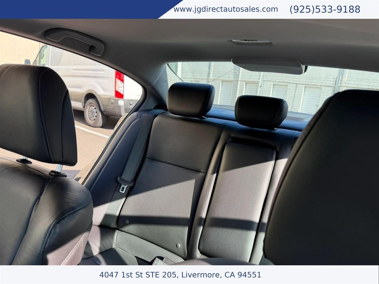 Acura ILX 8-Spd AT w/ Premium Package 2016