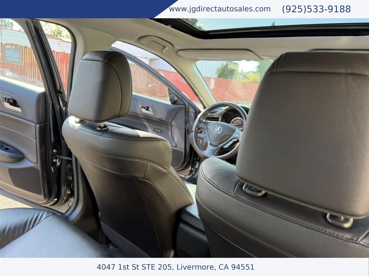 Acura ILX 8-Spd AT w/ Premium Package 2016