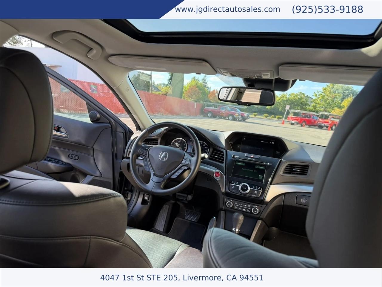 Acura ILX 8-Spd AT w/ Premium Package 2016
