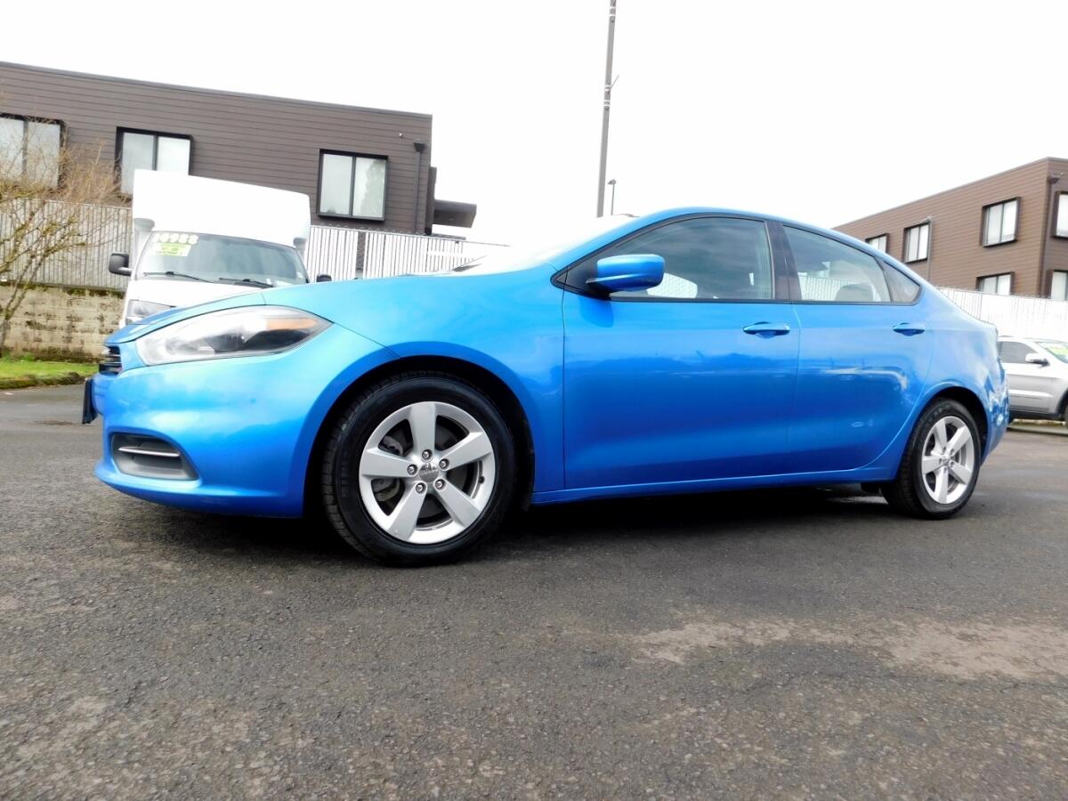 2015 Dodge Dart SXT photo 4