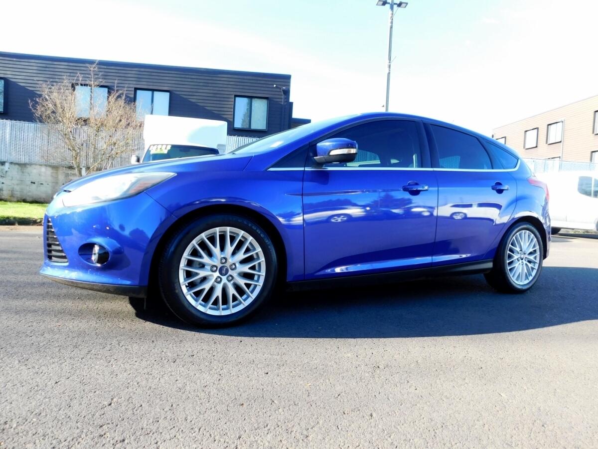 2014 Ford Focus Titanium photo 4