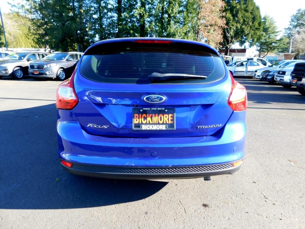 2014 Ford Focus Titanium photo 21