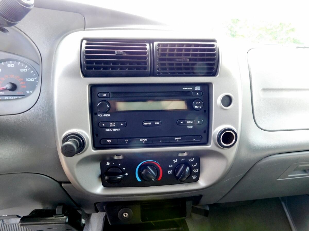 2007 Ford Ranger XLT photo 9