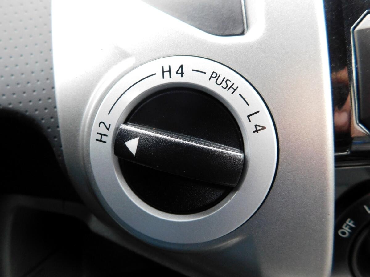 2013 Toyota Tacoma Double Cab SR5 photo 12