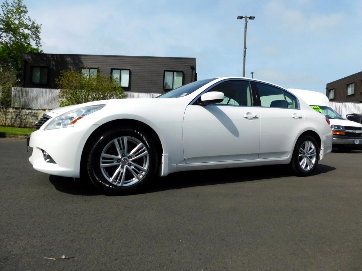 2012 Infiniti G37 photo 4