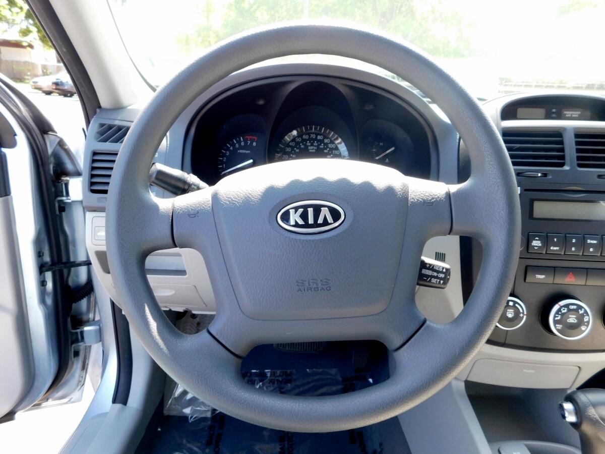 2008 Kia Spectra EX photo 3