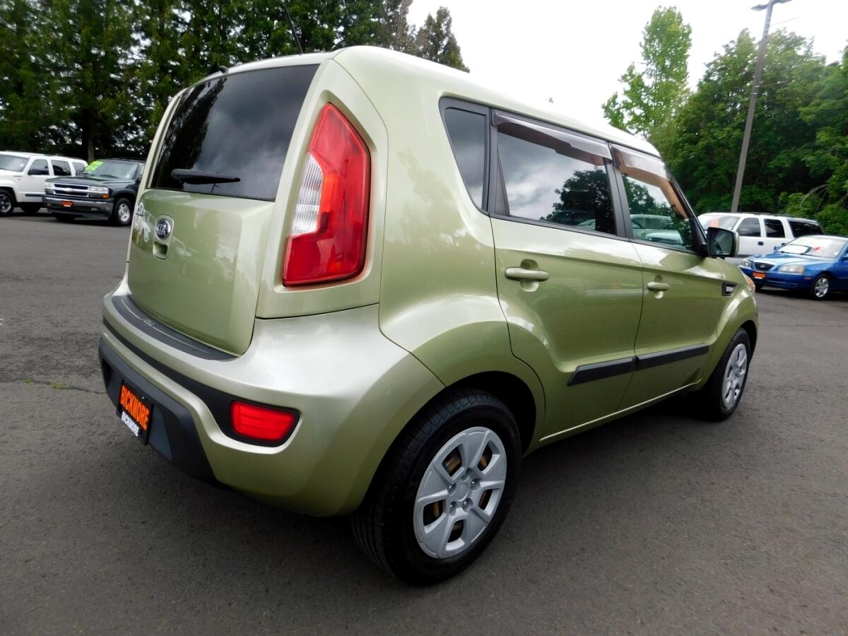 2013 Kia Soul photo 2