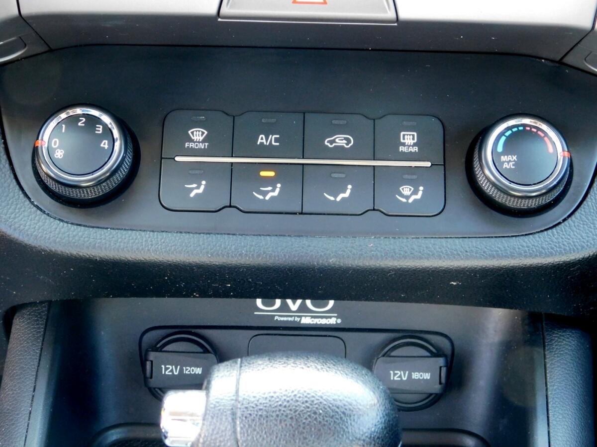 2015 Kia Sportage LX photo 13