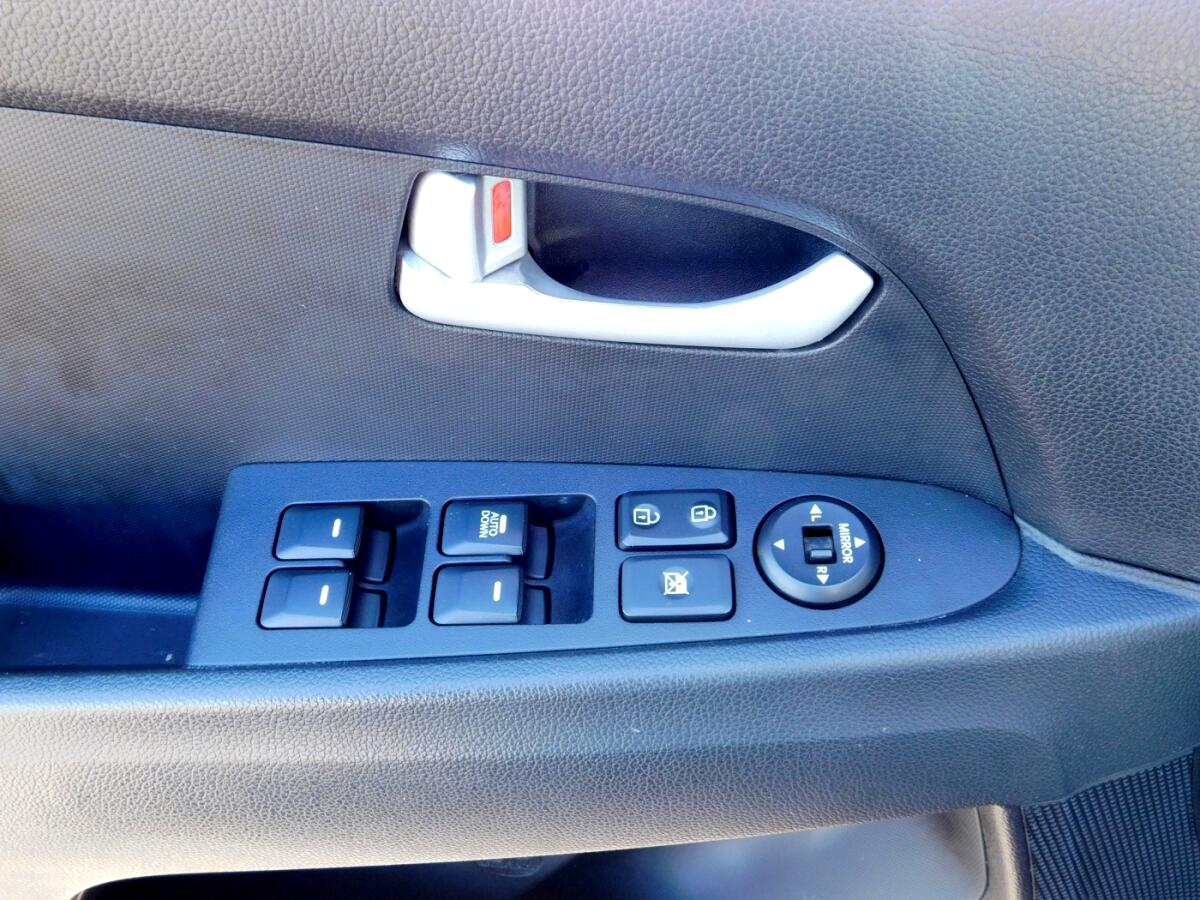 2015 Kia Sportage LX photo 17