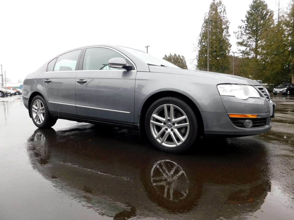 2008 Volkswagen Passat LUX Sedan 4D