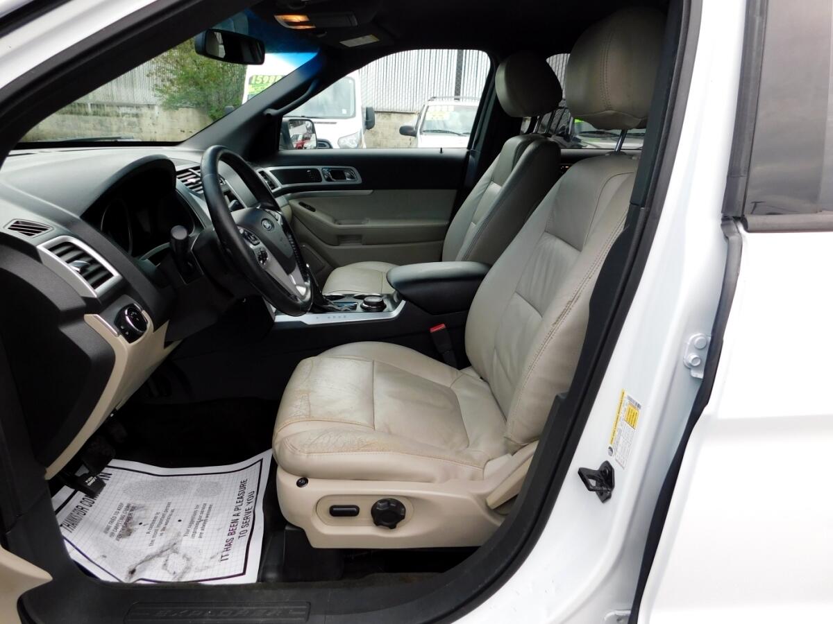 2014 Ford Explorer XLT Sport photo 6