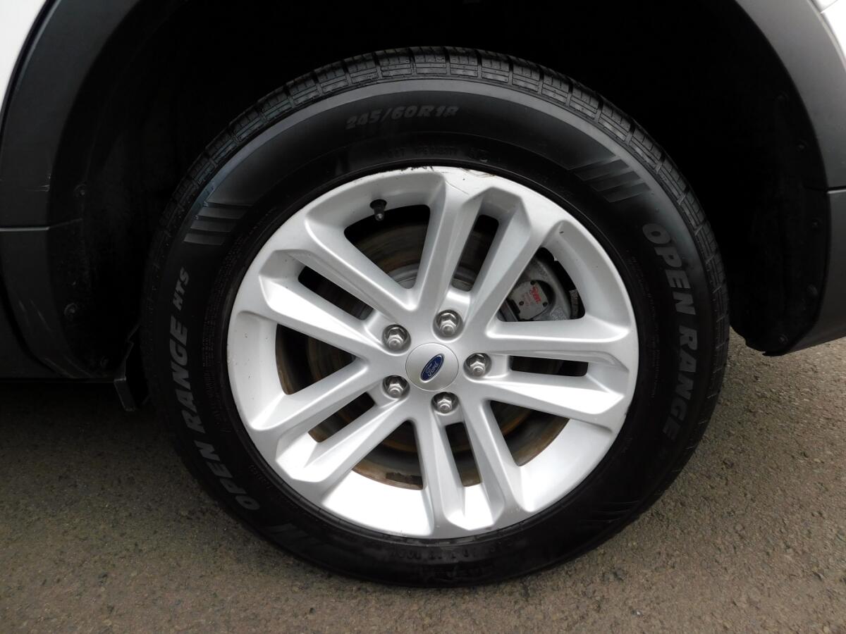 2014 Ford Explorer XLT Sport photo 22
