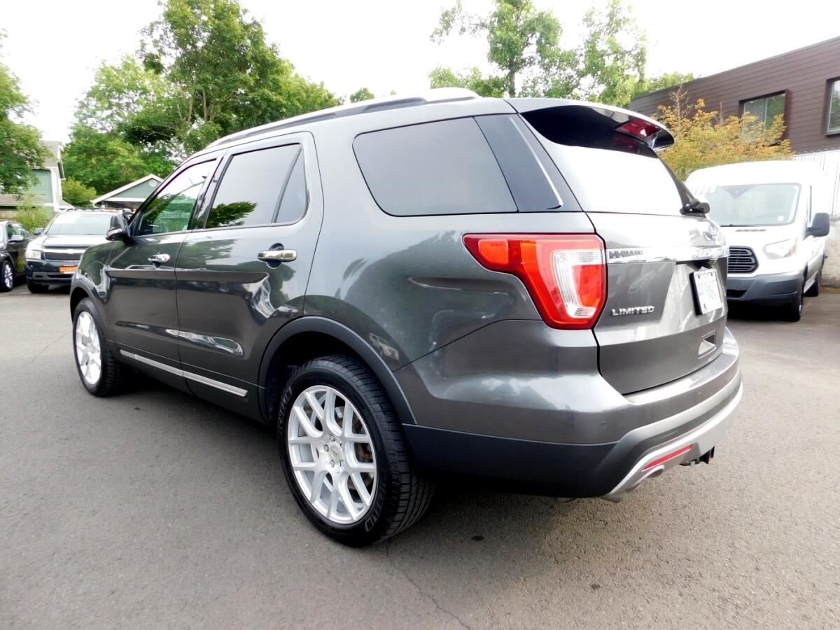 2017 Ford Explorer Limited Sport photo 2
