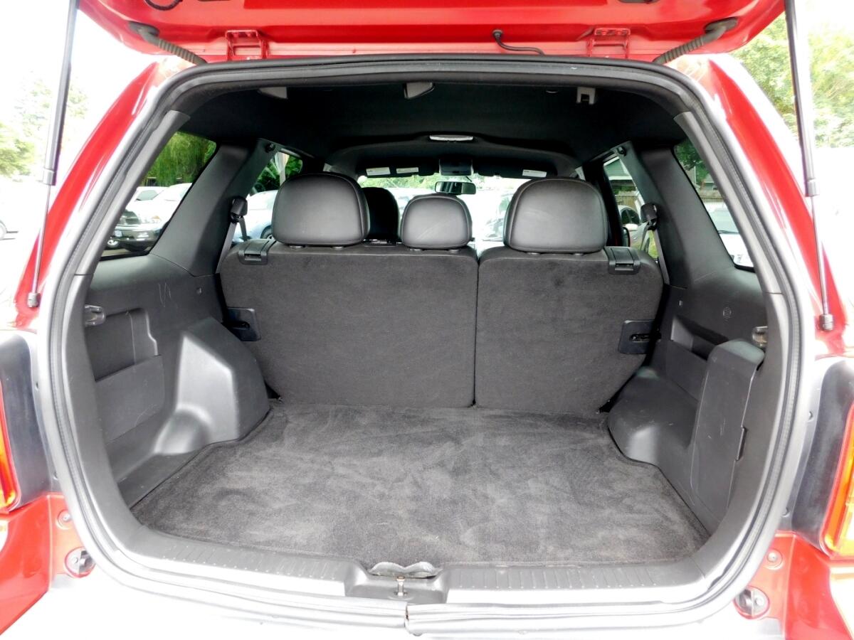 2010 Ford Escape Limited Sport photo 5