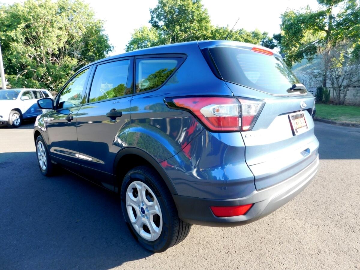 2018 Ford Escape Sport photo 3